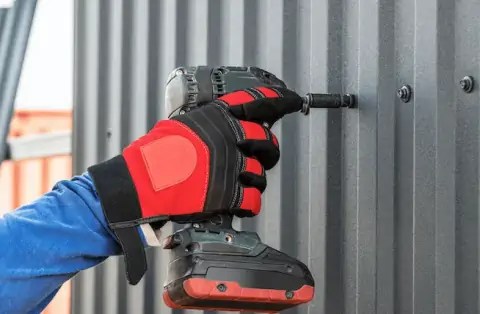 Travaux de zinguerie - Humes-Jorquenay